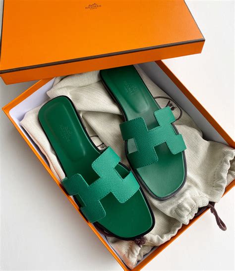 hermes oran vert emeraude|hermes oran sandals size guide.